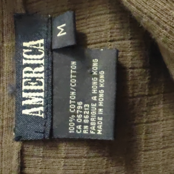 America Green M Button up sweater - Picture 3 of 3